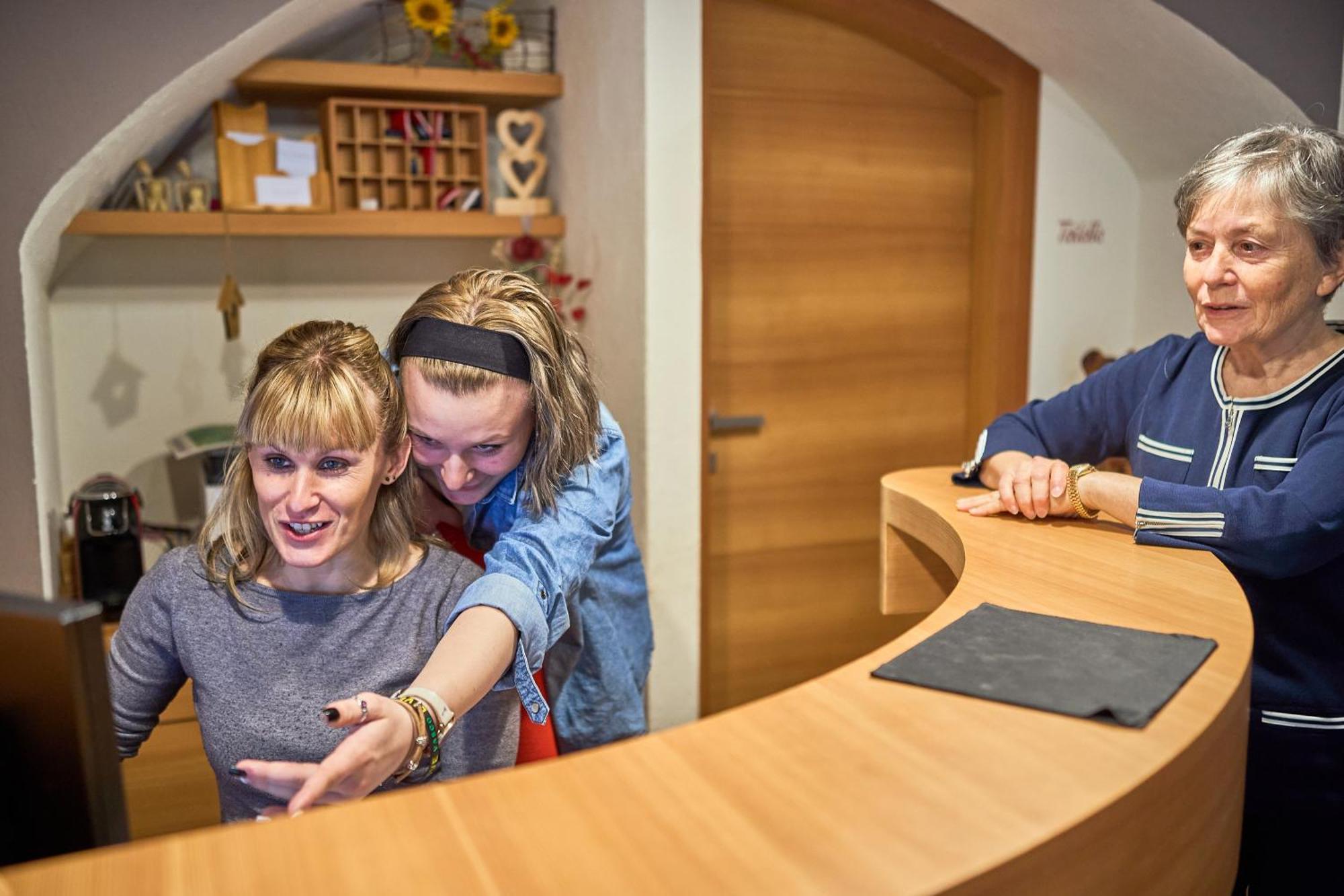 Dolcevita Ambiez B&B Сан-Лоренцо-ин-Банале Экстерьер фото